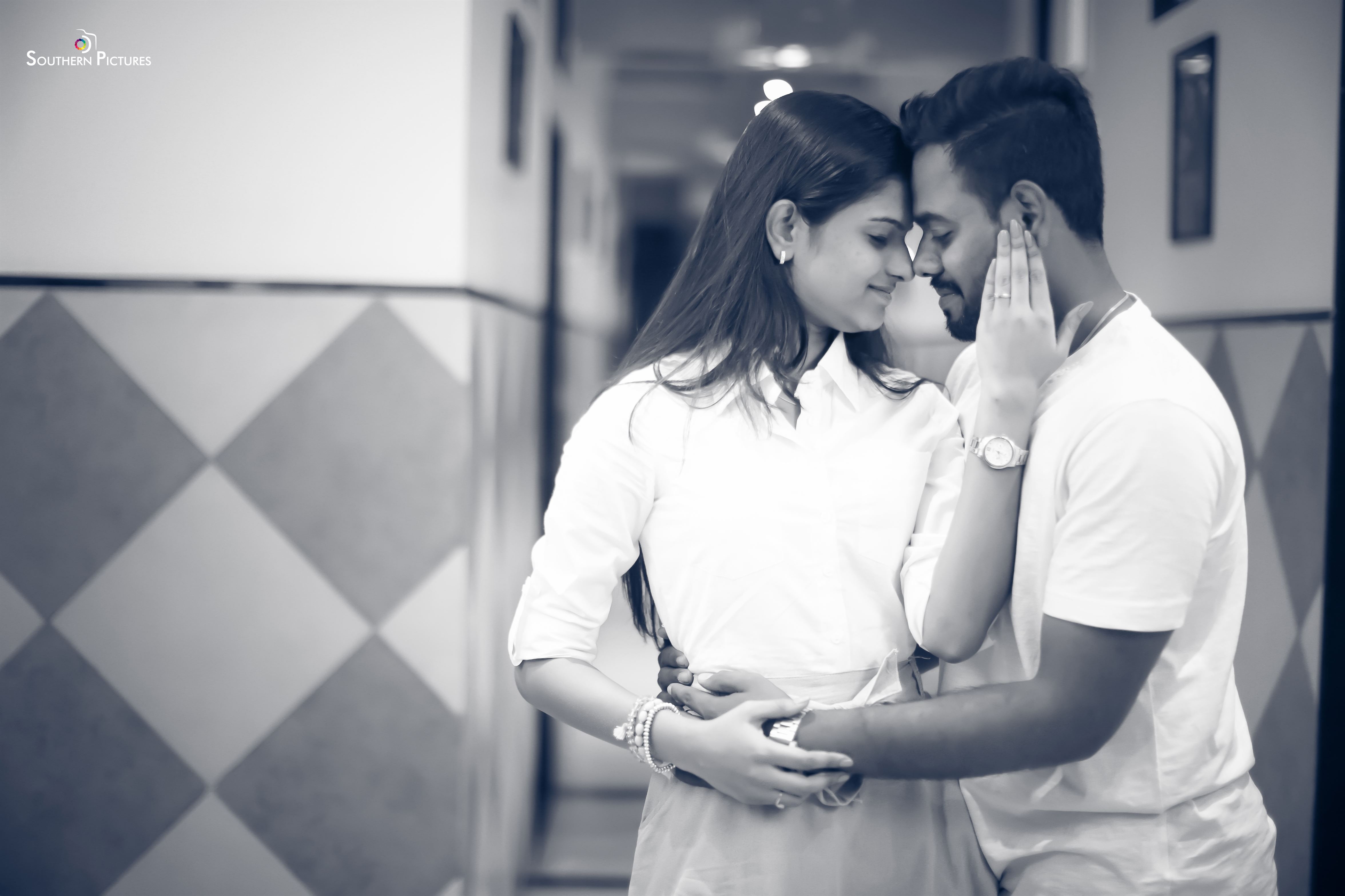 Couple Photography in Kanchipuram and Vellore by Southern Pictures - couple_candid_photography_video_southern_pictures_kanchi